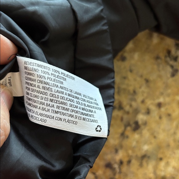 Wild Fable puffer jacket women's medium cropped black coat - Picture 7 of 8